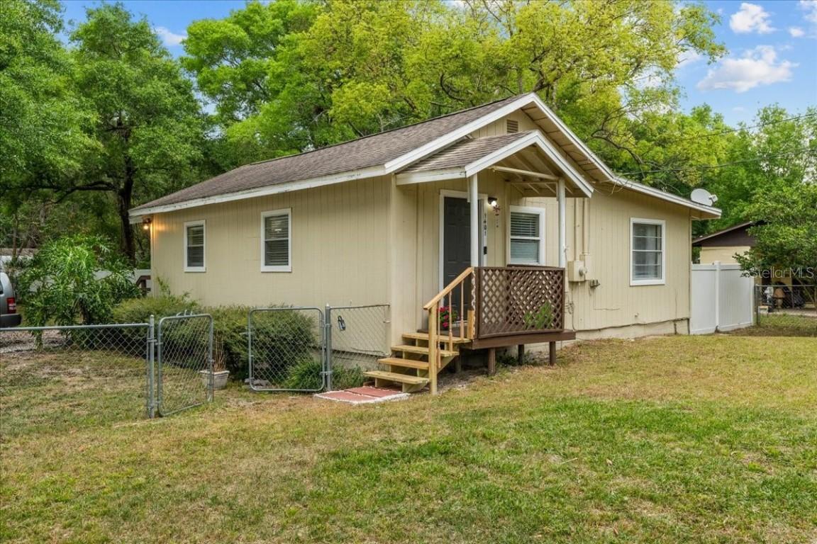1401 E Voorhis Ave., Deland, FL 32724