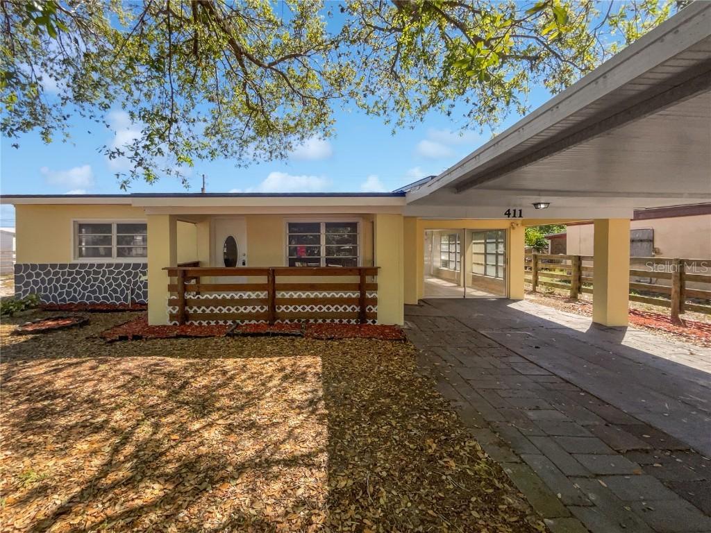 411 Thomas Ave., Frostproof, FL 33843
