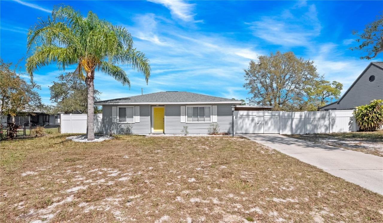 3764 Pinehurst St., Deltona, FL 32738