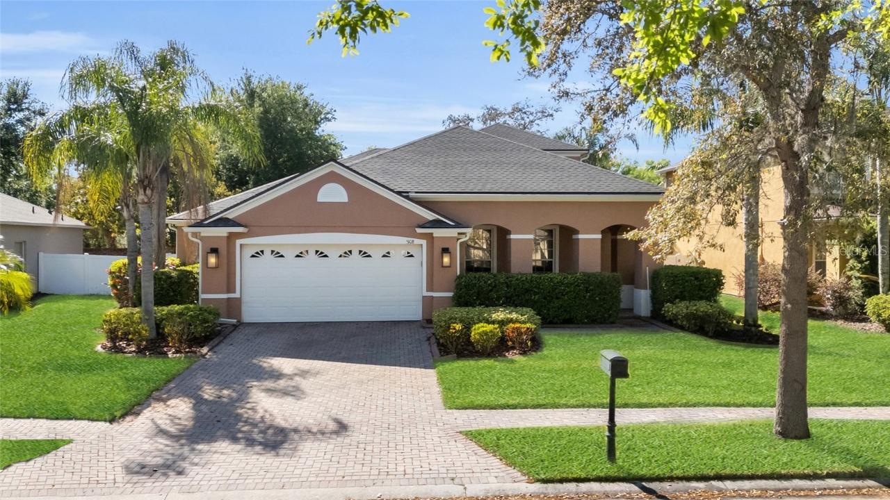 5108 Legacy Oaks Dr., Orlando, FL 32839