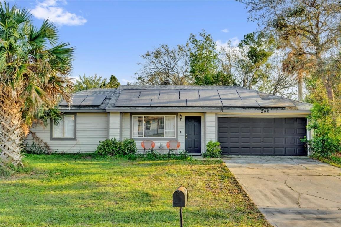 295 Garland St., Deltona, FL 32725