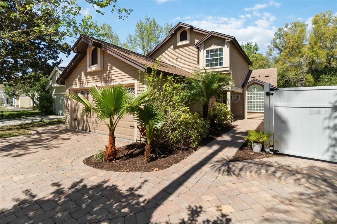 9939 Triple Crown Cir., Orlando, FL 32825