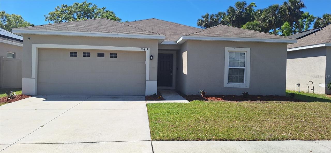 10417 Candleberry Woods Ln., Gibsonton, FL 33534
