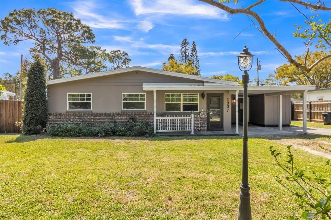 1907 Lakewood Dr., Clearwater, FL 33763