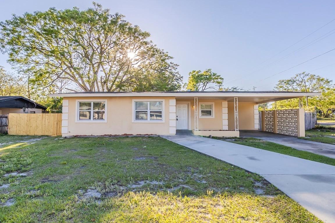 4320 Meadowbrook Ave., Orlando, FL 32808