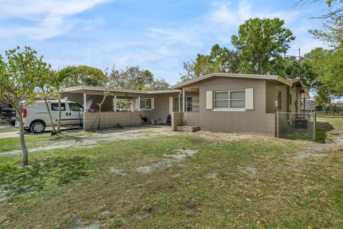 941 Grey Oak Ct., Orlando, FL 32809