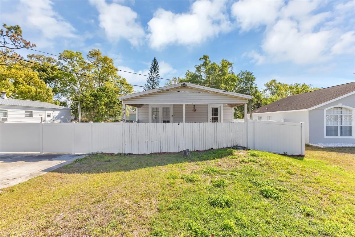 9815 8th Ave., Orlando, FL 32824