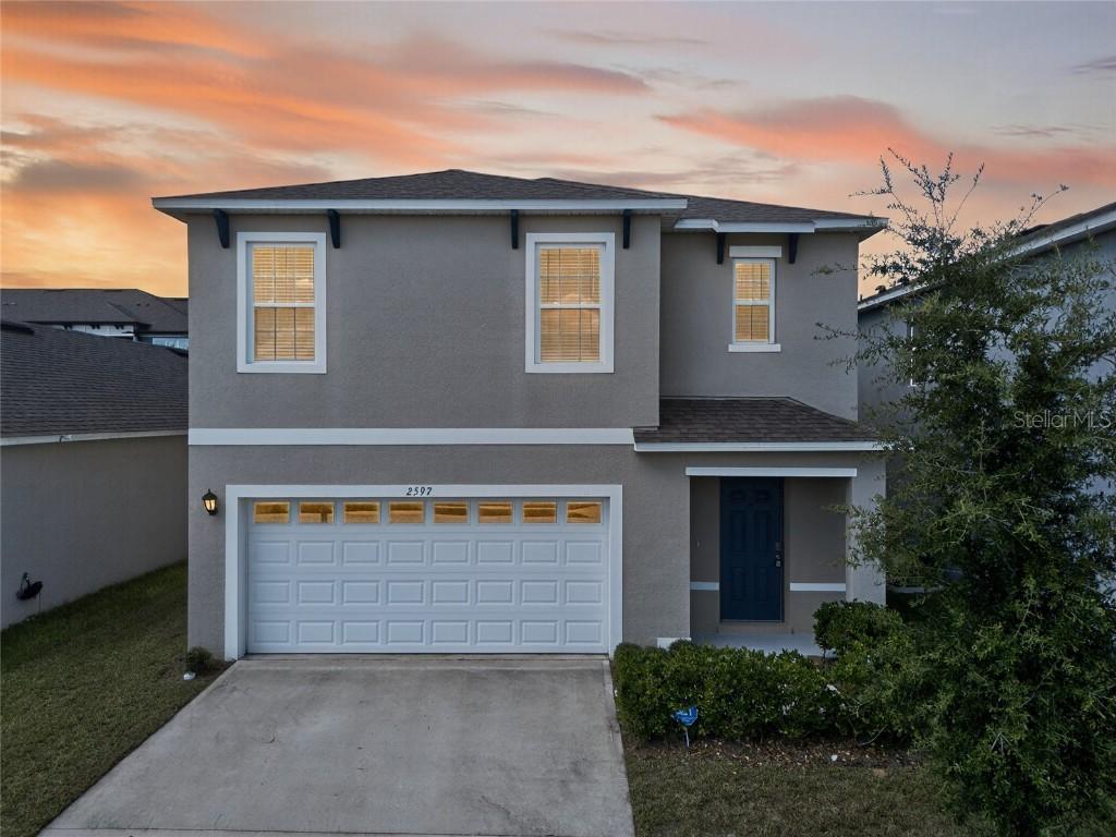 2597 Shamrock St., Tavares, FL 32778