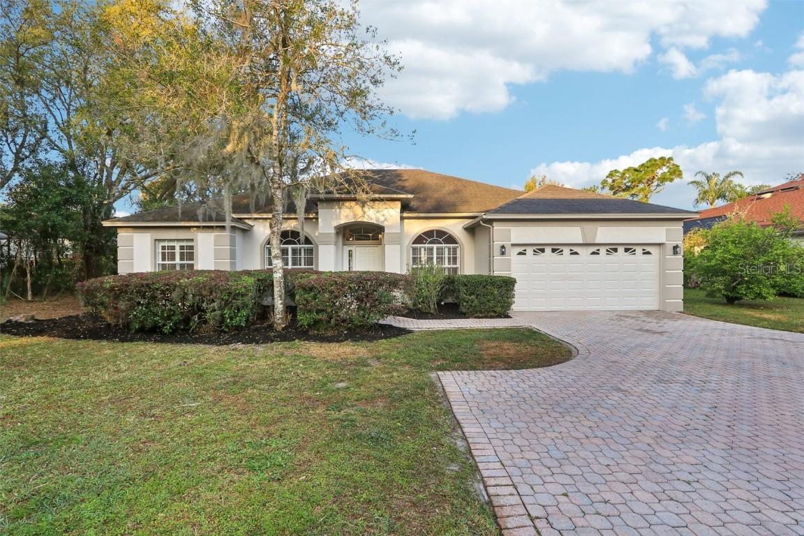 250 Lakeridge Ct., Winter Springs, FL 32708