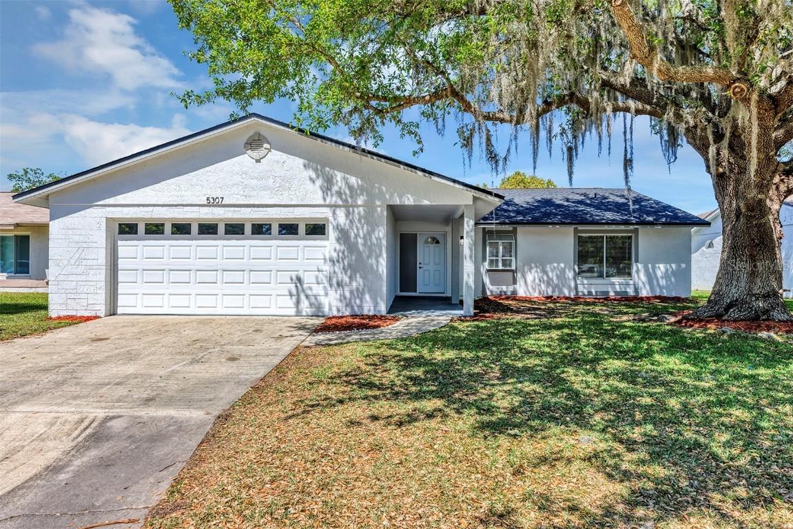 5307 Sandy Hill Dr., Orlando, FL 32821