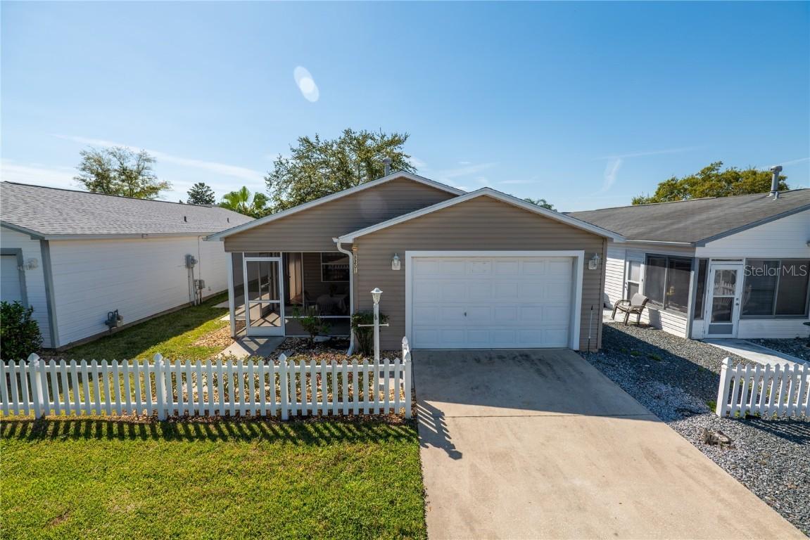 8201 SE 169th Palownia Loop, The Villages, FL 32162