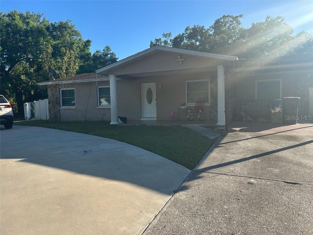 3103 N Pineway Dr., Plant City, FL 33566
