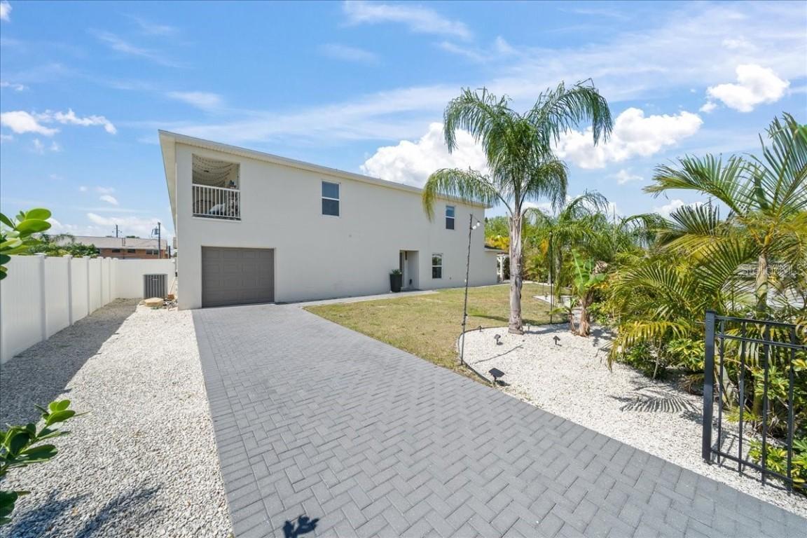 200 Circle Ave., Melbourne, FL 32935