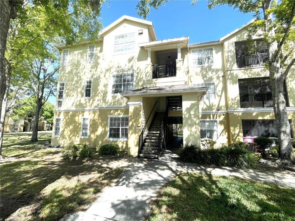 2612 Robert Trent Jones Dr. #710, Orlando, FL 32835