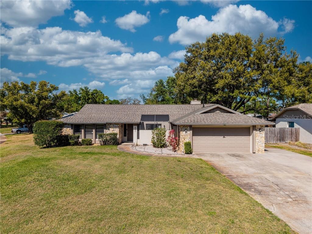 9501 Holbrook Dr., Orlando, FL 32817