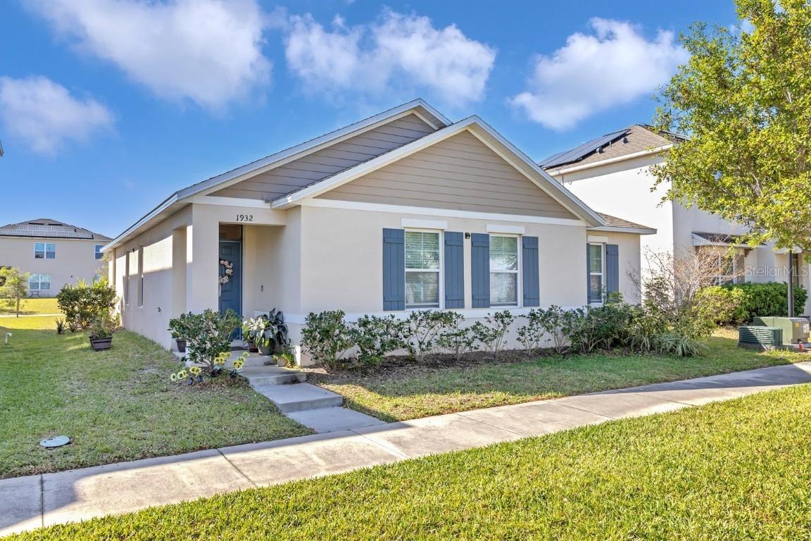 1932 Red Canyon Dr., Kissimmee, FL 34744