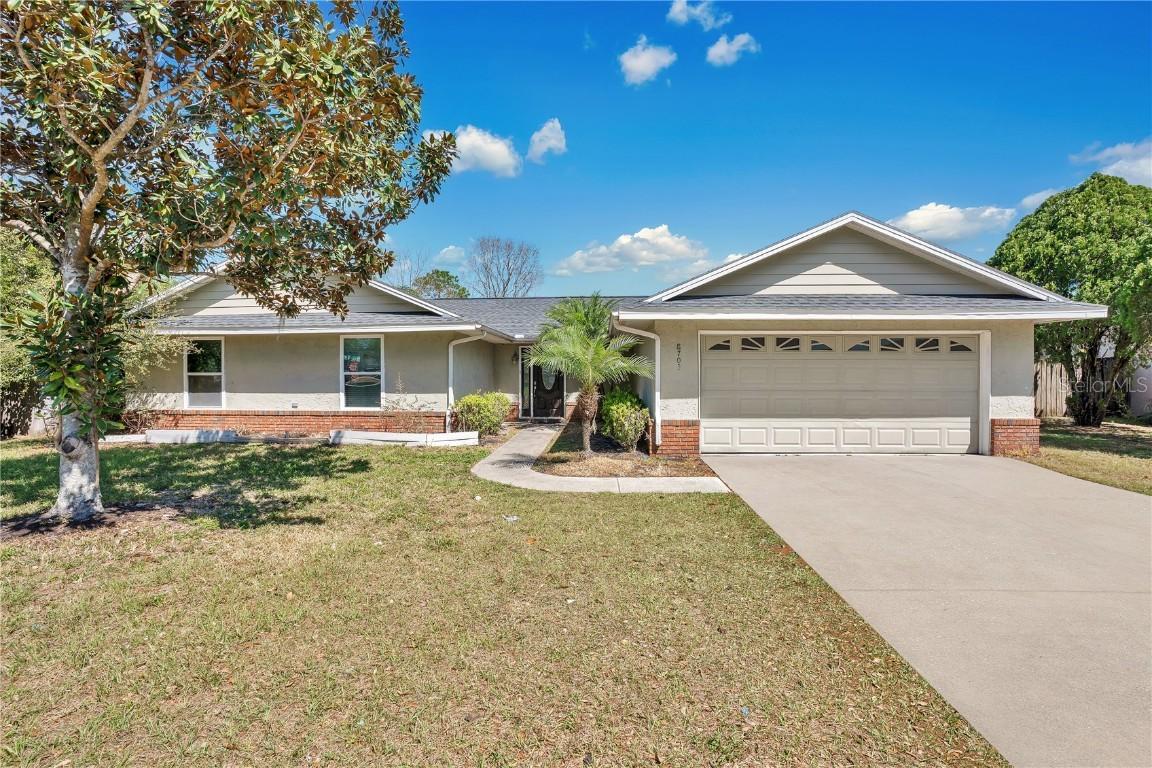 8703 Grandee Dr., Orlando, FL 32829