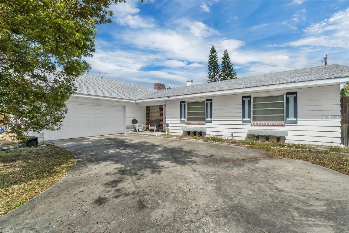 2829 Aloma Ave., Winter Park, FL 32792