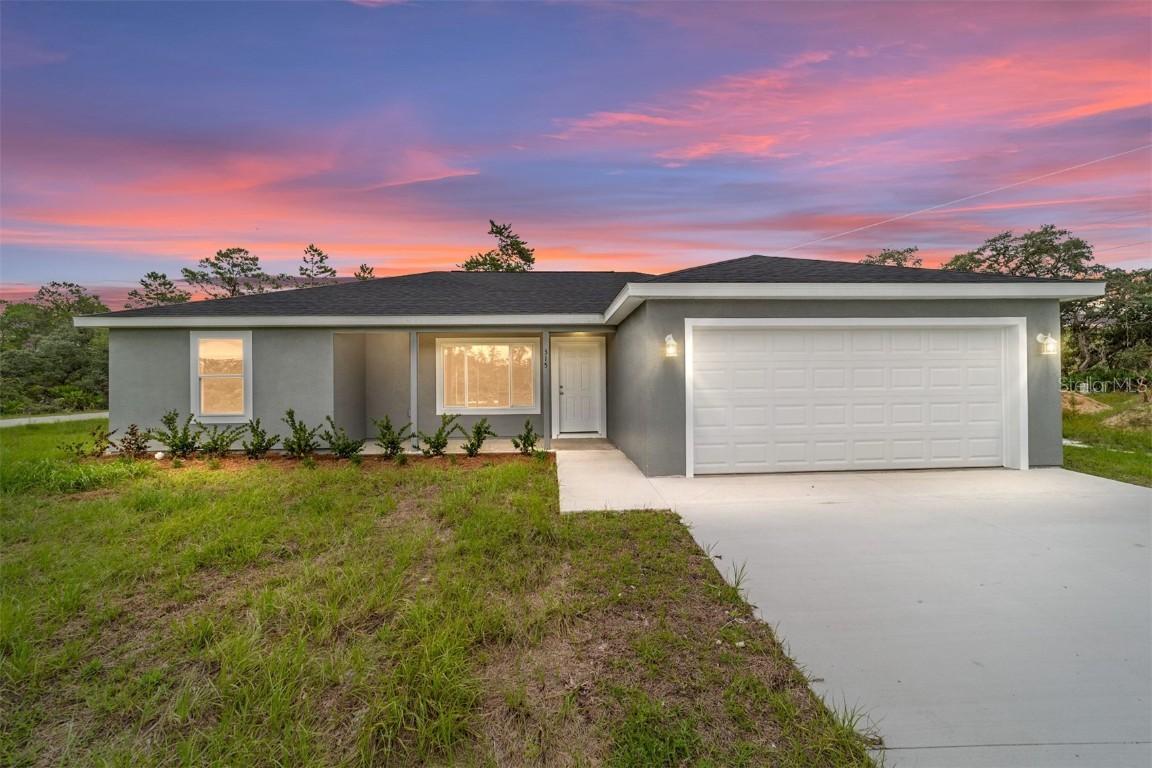 21145 SW Great Lakes Blvd., Dunnellon, FL 34431