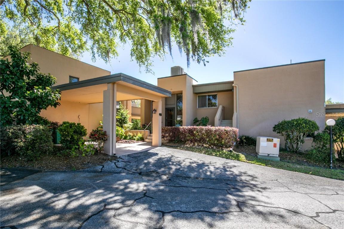 601 W Old Us Highway 441 #9B, Mount Dora, FL 32757