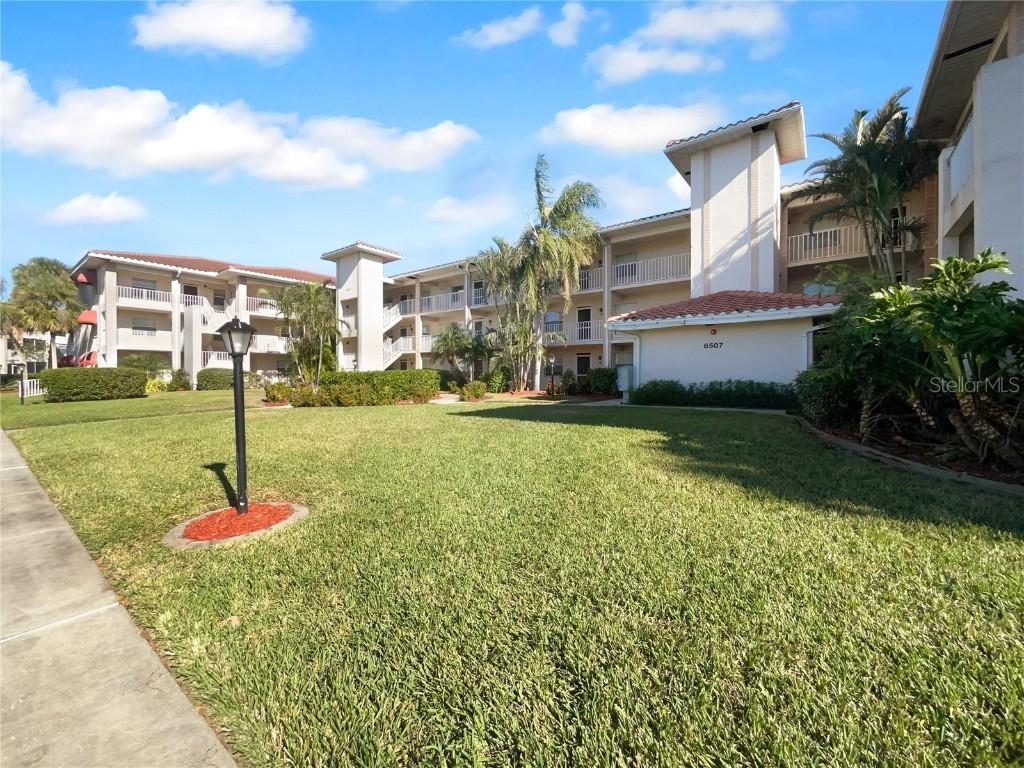 6507 Stone River Rd. #310, Bradenton, FL 34203