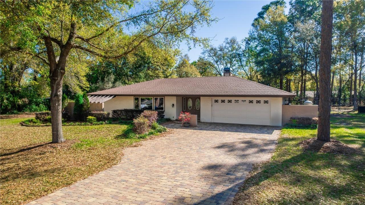 135 Hilltop Pl., Altamonte Springs, FL 32701