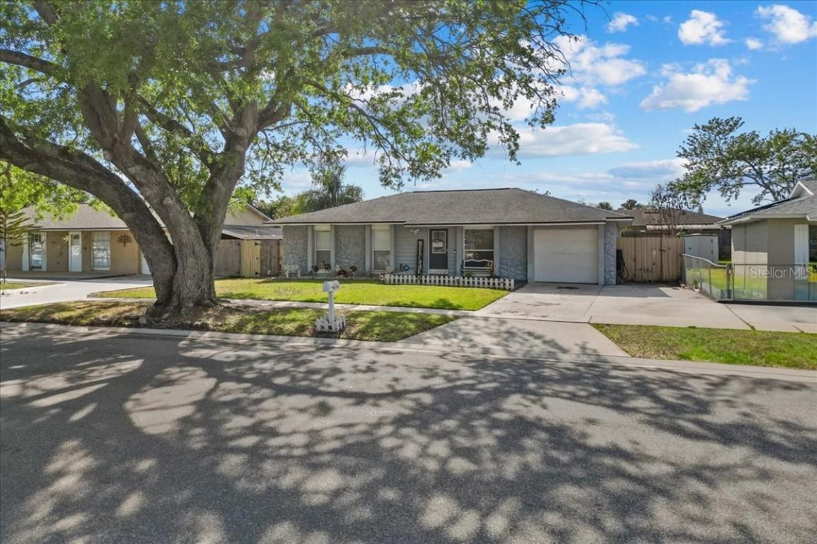 3840 Cedarwaxwing Ave., Orlando, FL 32822
