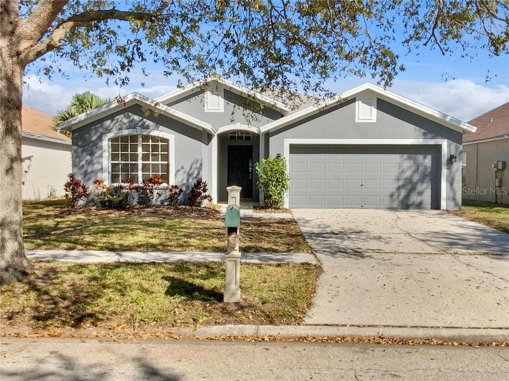 6721 Somerset Garden Way, Apollo Beach, FL 33572