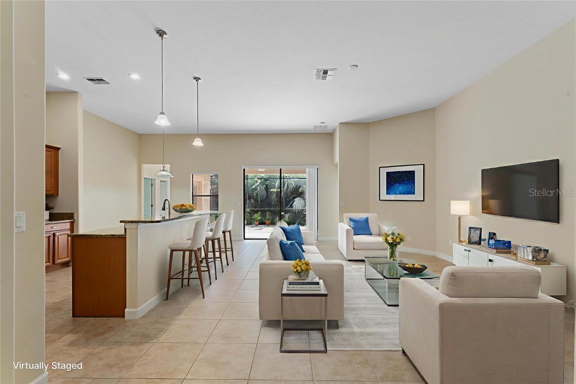 1392 Palmetto Dunes St., Davenport, FL 33896