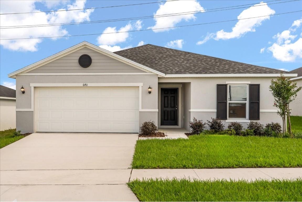 640 Royal Palm Dr., Dundee, FL 33838