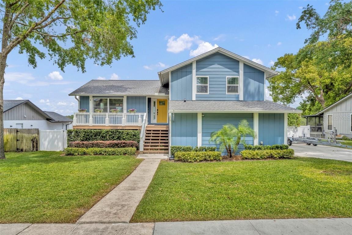 417 Barclay Ave., Altamonte Springs, FL 32701