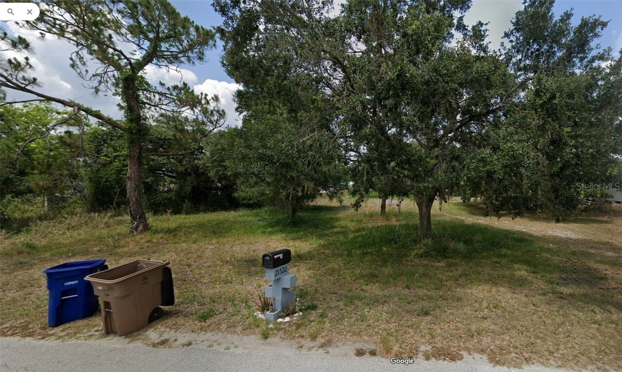 21521 Center St., Alva, FL 33920