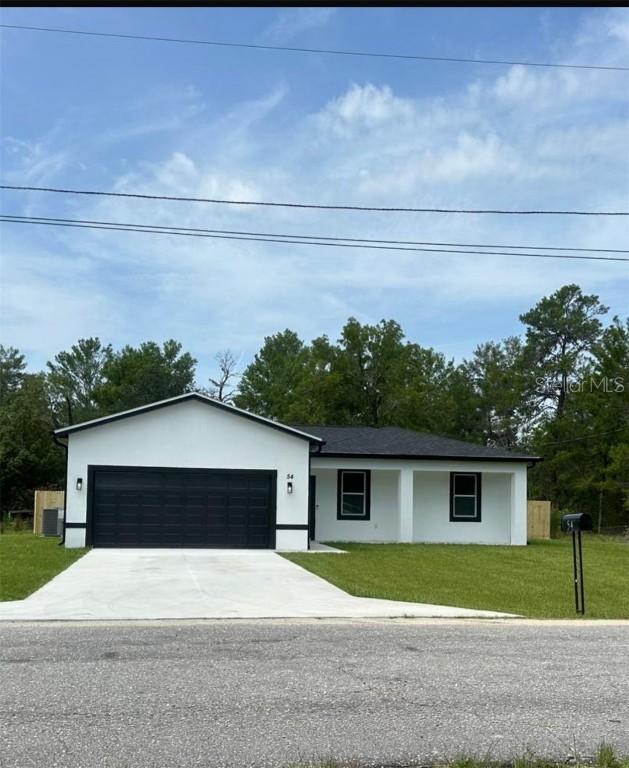 54 Malauka Track, Ocklawaha, FL 32179