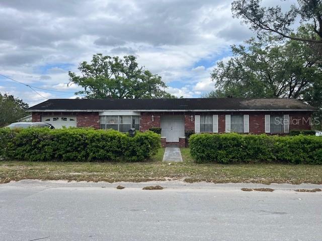 13814 Wilson St., Dade City, FL 33525