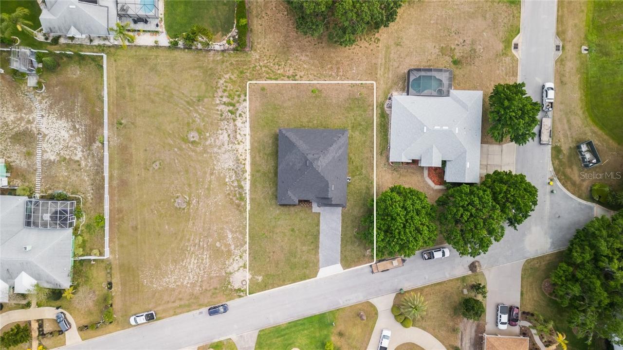 1755 Waterview Dr., Leesburg, FL 34748