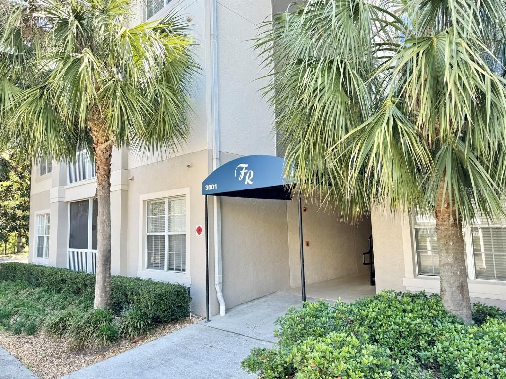 3001 Laurel Park Ln #102, Kissimmee, FL 34741