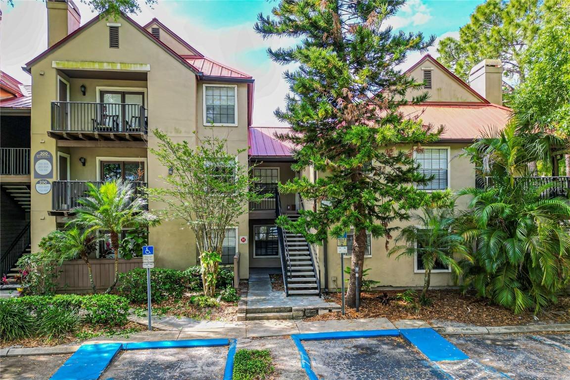 200 Afton Sq. #108, Altamonte Springs, FL 32714