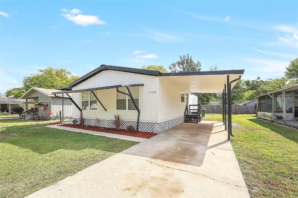 1709 Jersey Ave., St Cloud, FL 34769