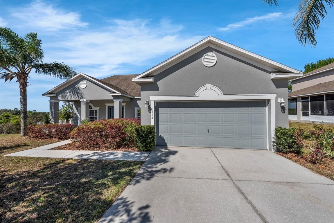 1028 Marietta Ln., Eustis, FL 32726