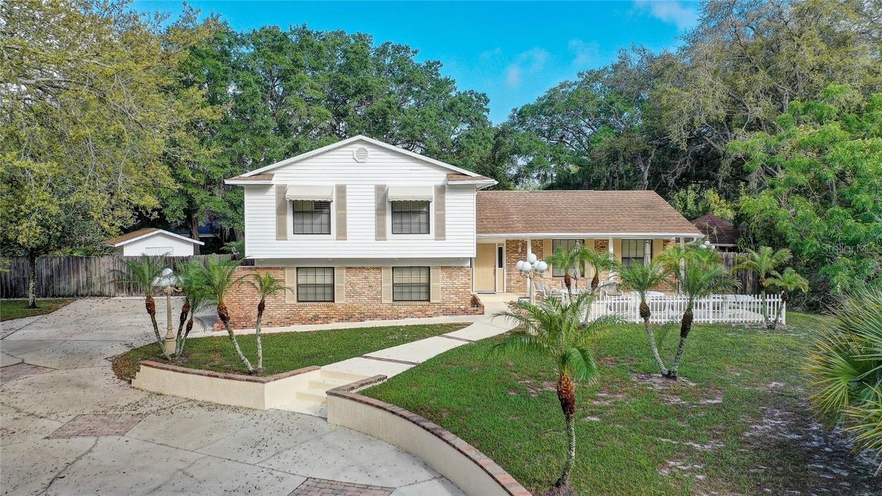 1204 Swan St., Winter Springs, FL 32708