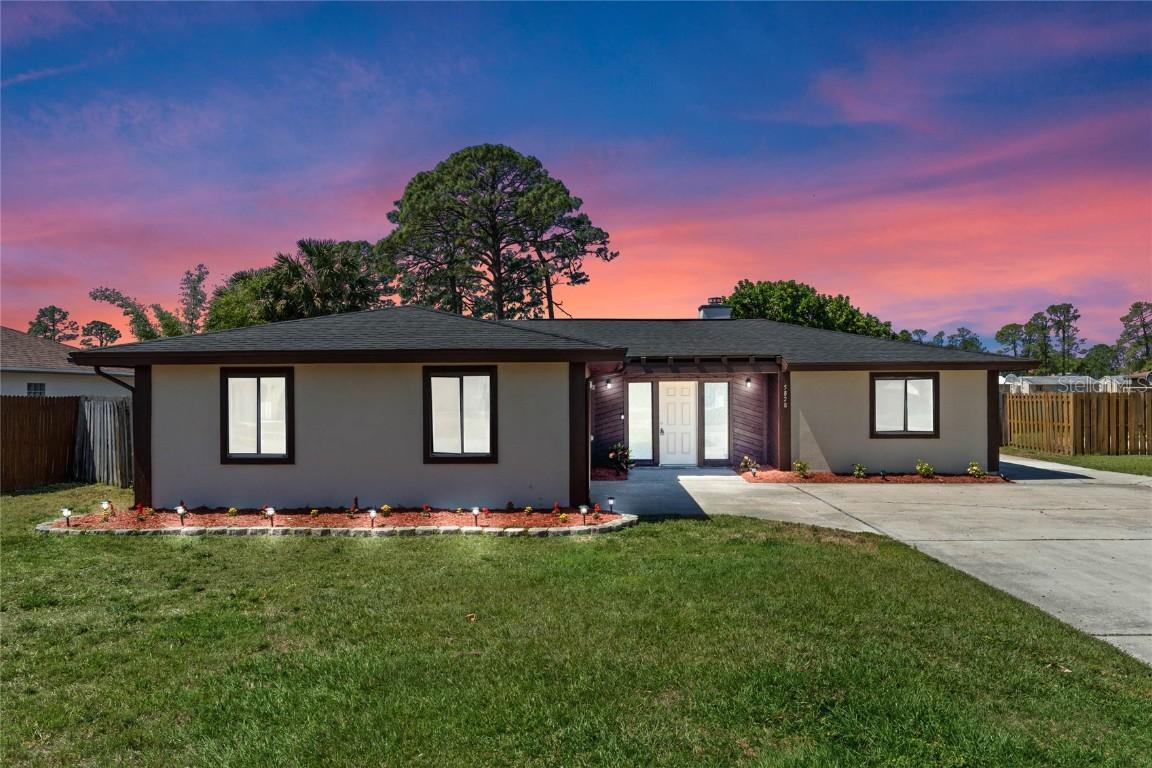 5828 Westport Dr., Port Orange, FL 32127