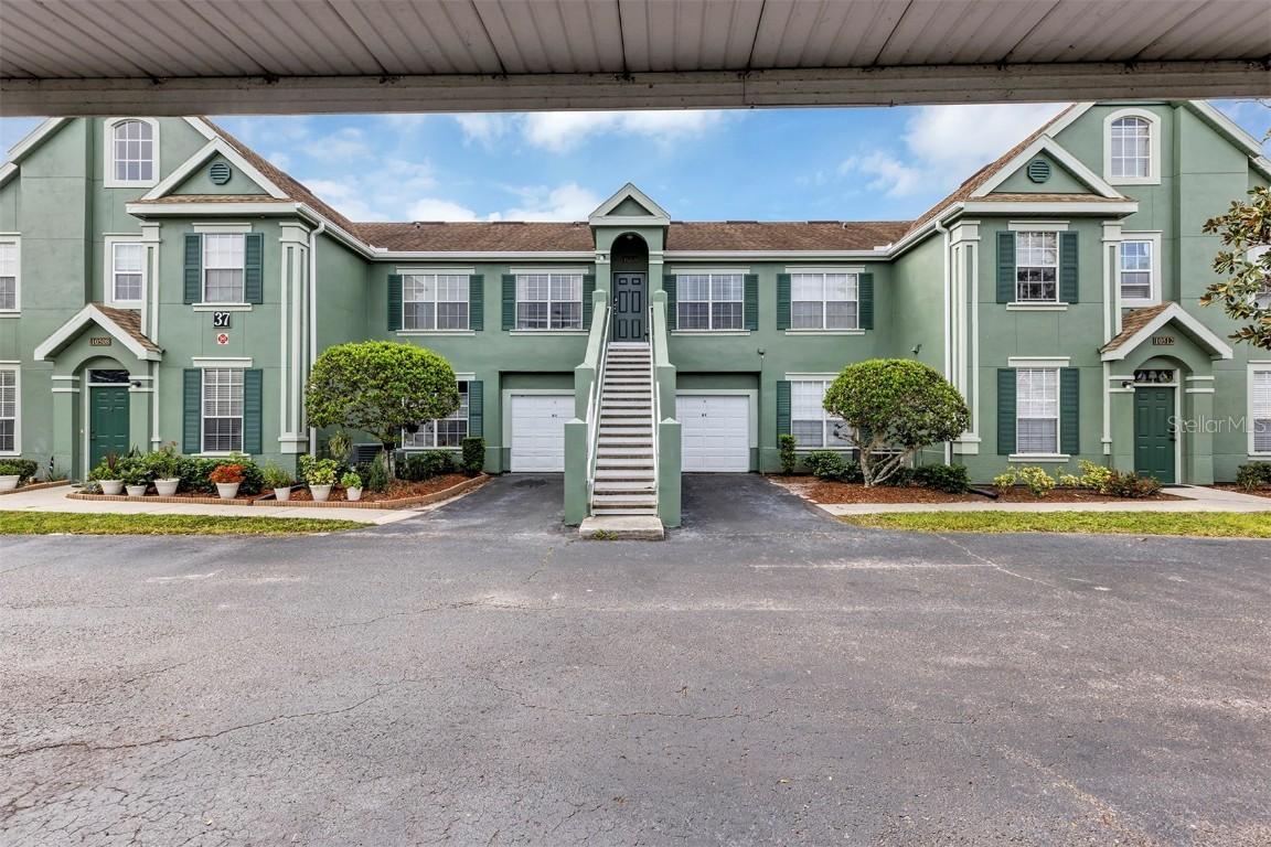 10520 Windsor Lake Ct., Tampa, FL 33626