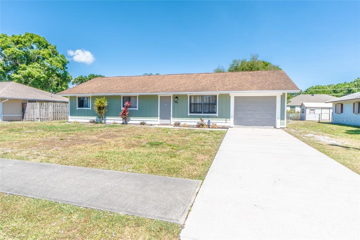 1631 Charles Blvd., Palm Bay, FL 32907