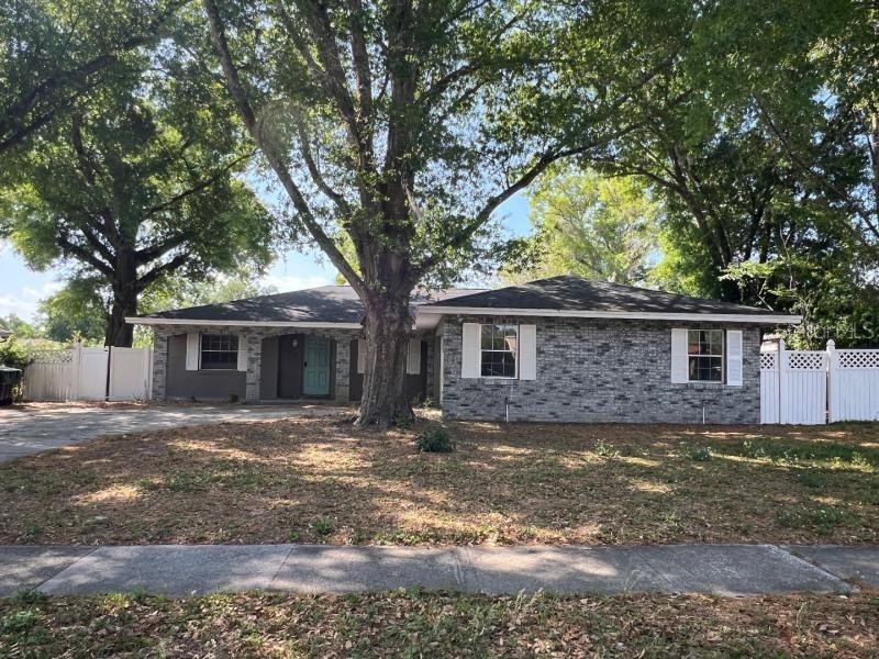1518 Jaguar Cir., Apopka, FL 32712