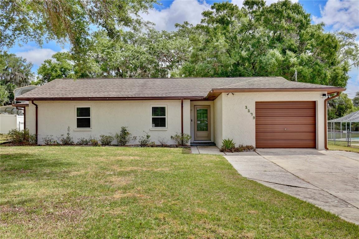 1179 Shadow Run Dr., Lakeland, FL 33813