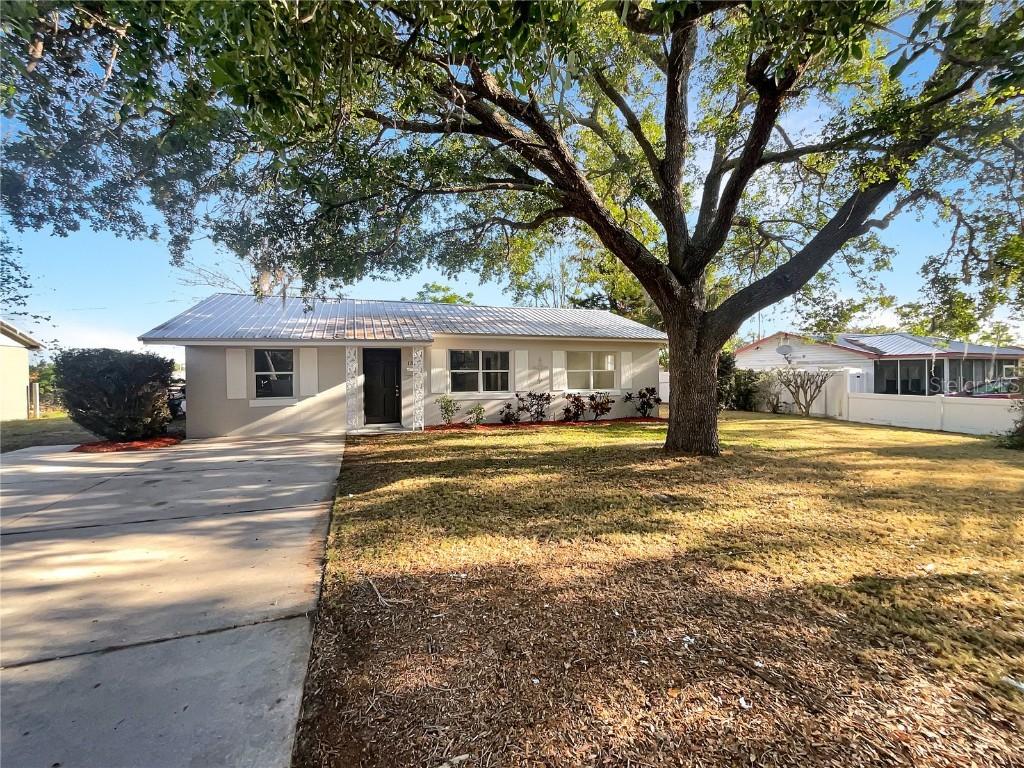 1311 Bryn Mawr Ave., Lake Wales, FL 33853