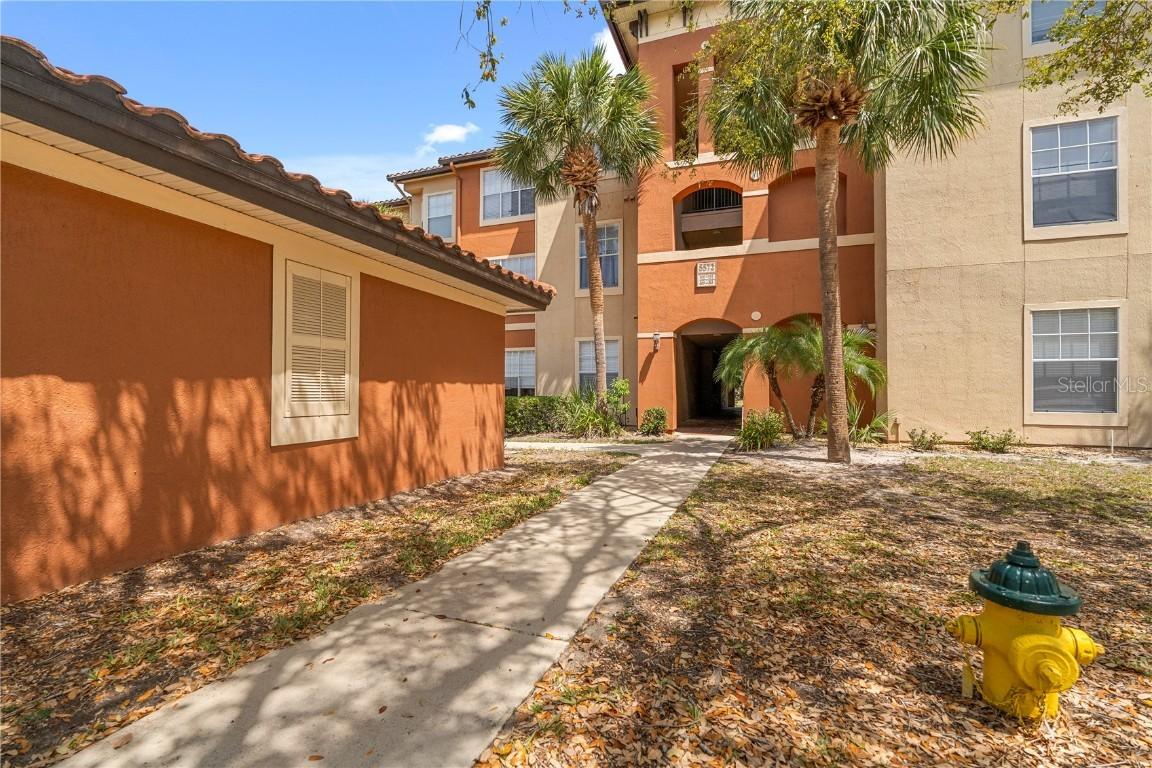 5572 Metrowest Blvd. #110, Orlando, FL 32811