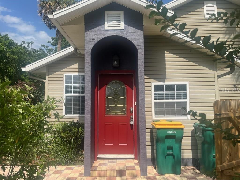 250 E 20th Ave., Mount Dora, FL 32757