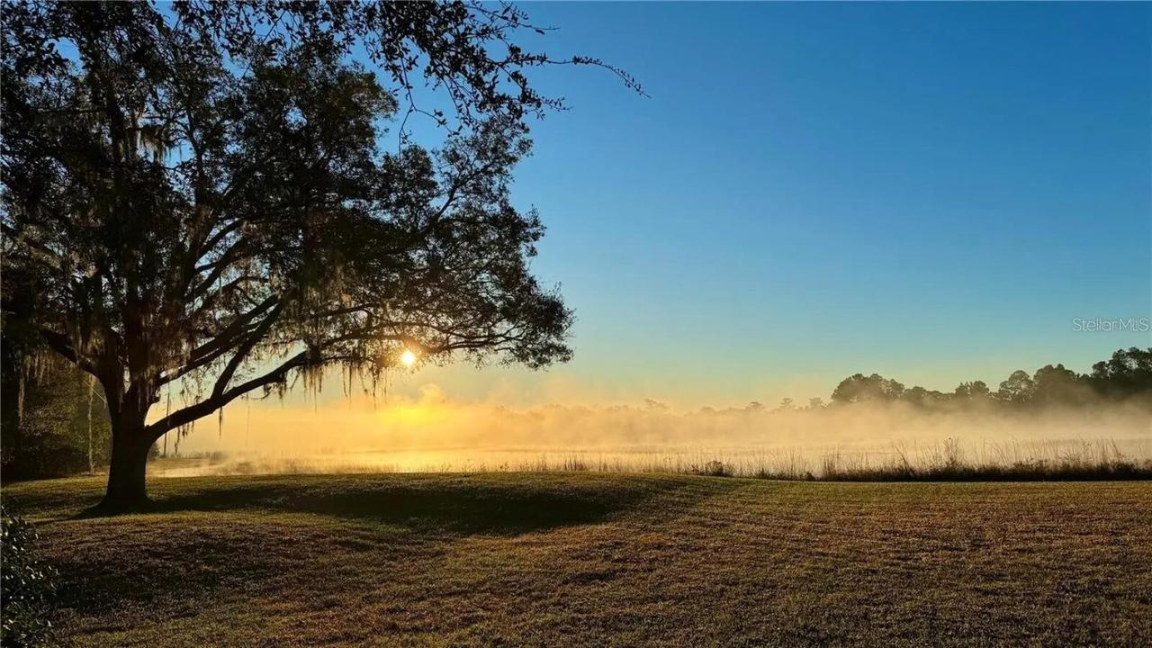 417 Azalea Dr., Indian Lake Estates, FL 33855