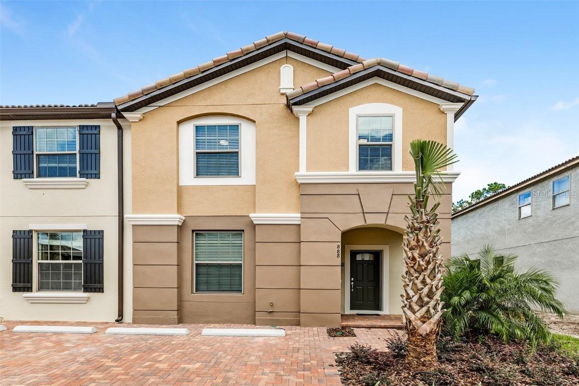 8887 Geneve Ct., Kissimmee, FL 34747
